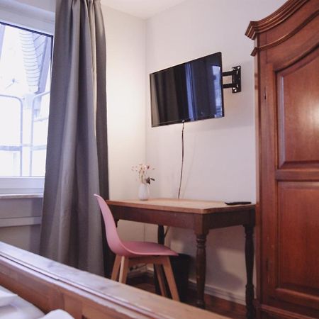 Digital Check-In - Stapelhaeuschen Hotel Cologne Luaran gambar