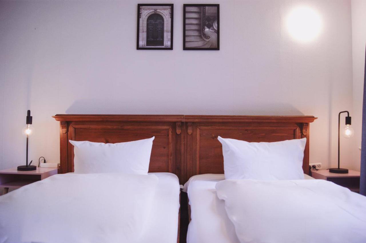 Digital Check-In - Stapelhaeuschen Hotel Cologne Luaran gambar