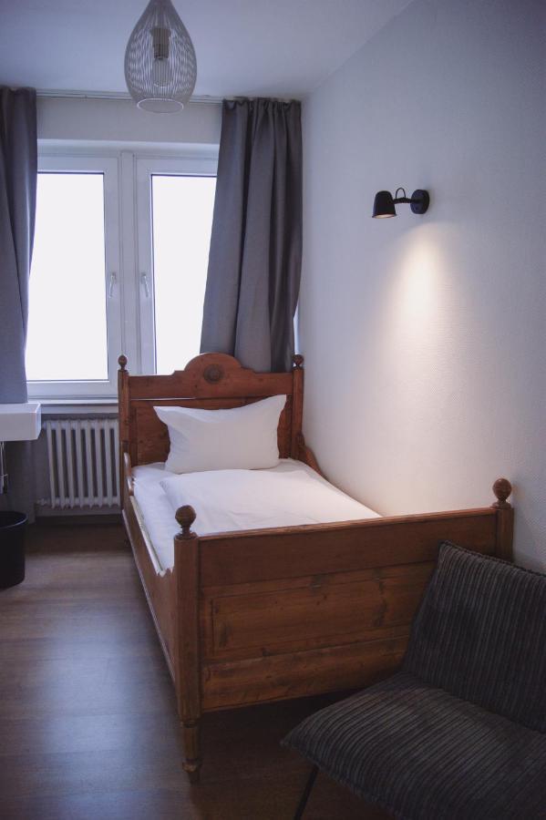 Digital Check-In - Stapelhaeuschen Hotel Cologne Luaran gambar