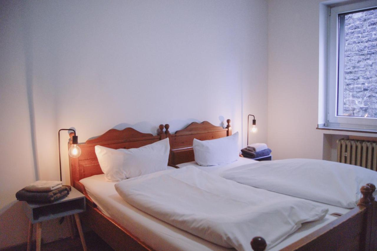 Digital Check-In - Stapelhaeuschen Hotel Cologne Luaran gambar
